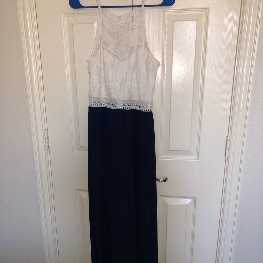 Brand new never worn maxi